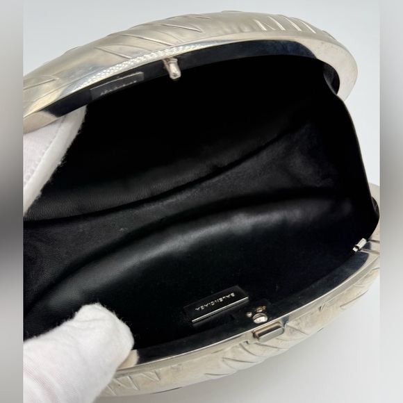RARE Balenciaga Vintage Clutch Silver - Picture 8 of 11